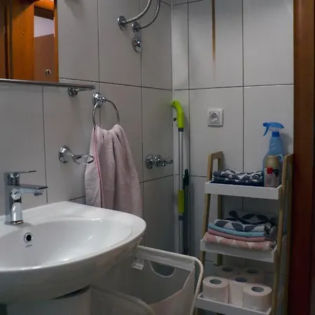 Boulevard Studio Apartment Novi Sad Exterior photo